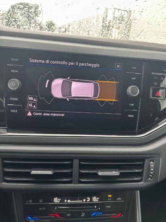 VOLKSWAGEN Taigo 1.0 TSI 110 CV R-Line NEO PATENTATO