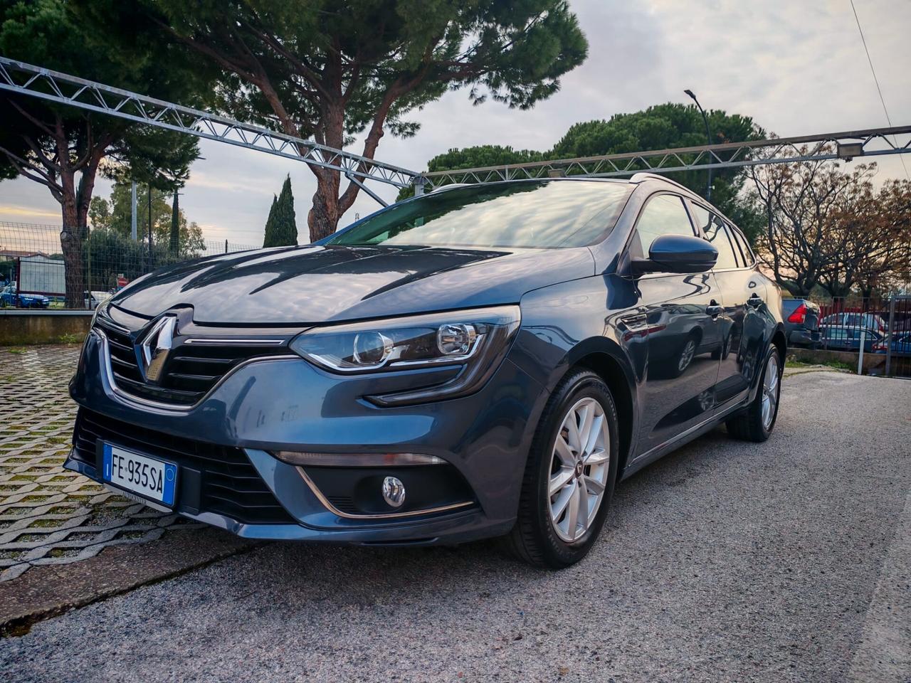Renault Megane Mégane Sporter 1.2 TCe Energy Life