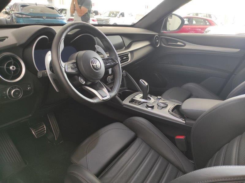ALFA ROMEO Stelvio - Stelvio 2.0 Turbo 280 CV AT8 Q4 Veloce