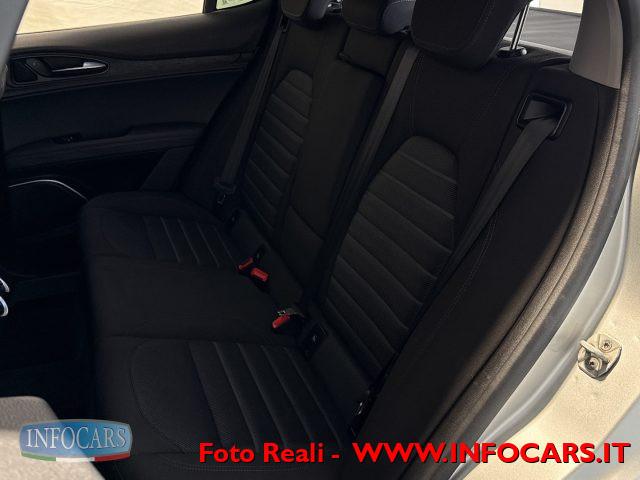 ALFA ROMEO Stelvio 2.2 190 CV AT8 Q4 Business Prezzo reale
