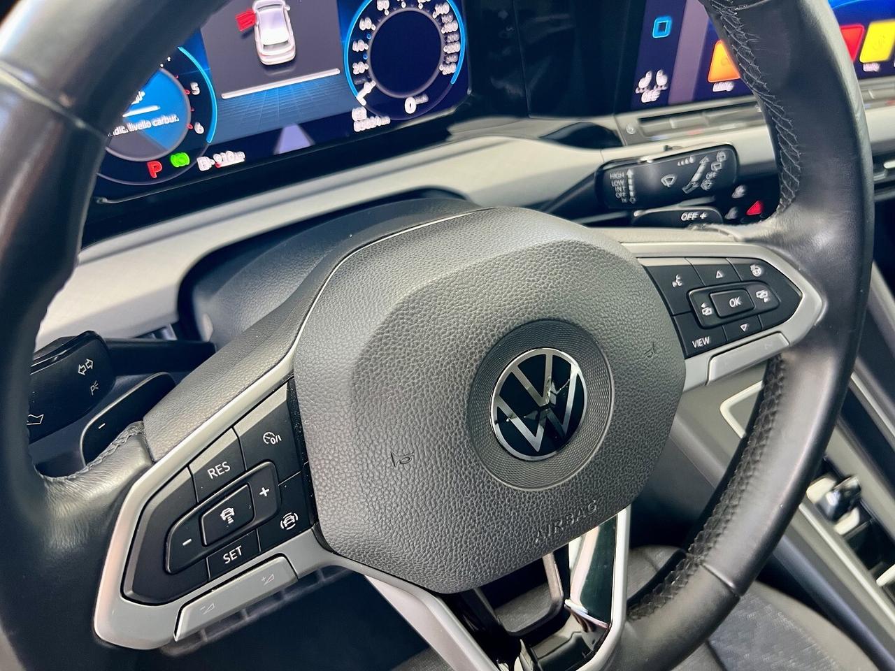 VOLKSWAGEN GOLF 2.0 TDI 150CV DSG LIFE - 2020