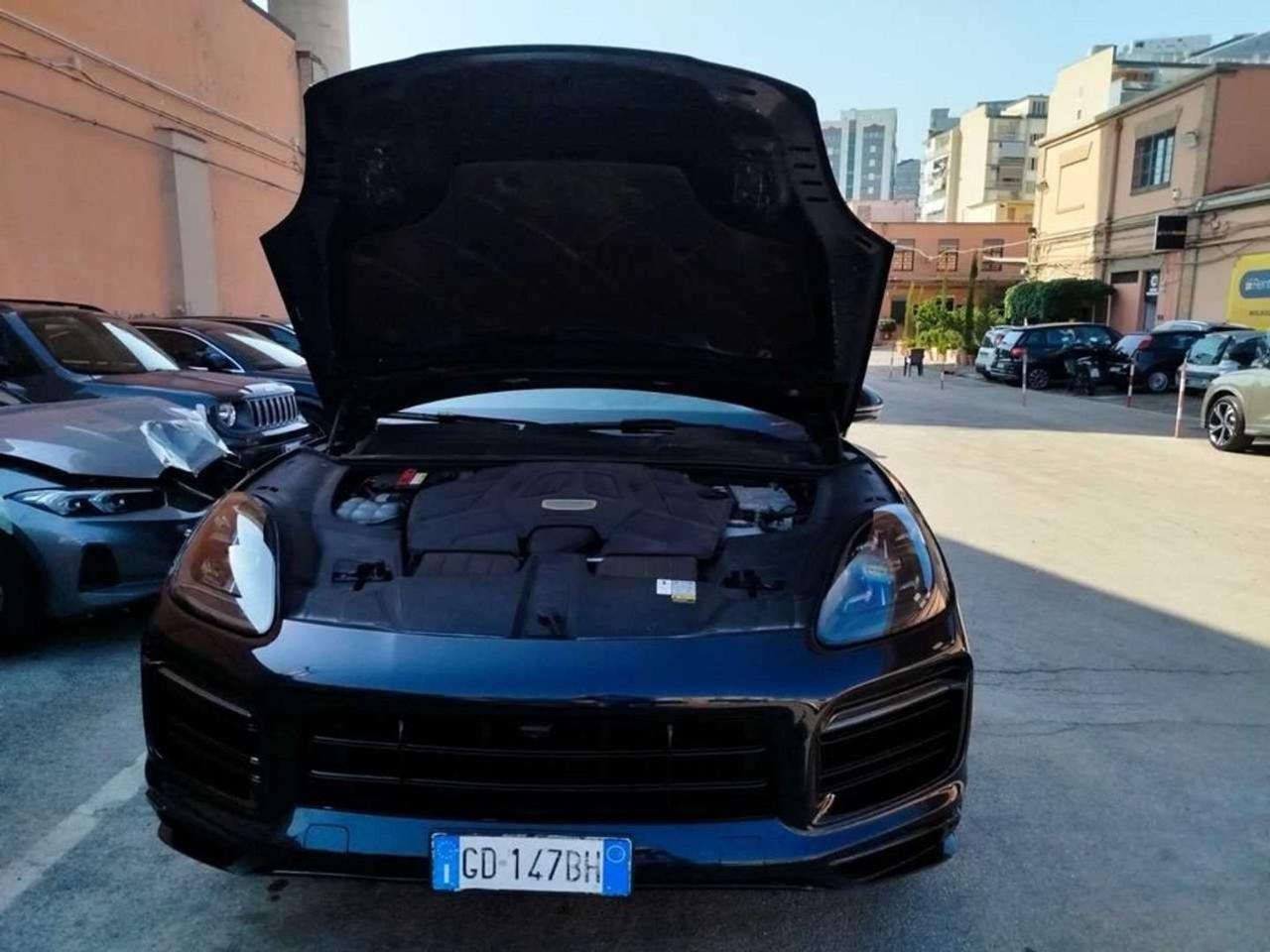 Porsche Cayenne Coupé 3.0 V6