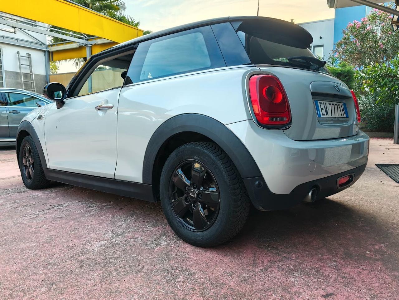 Mini 1.5 Cooper D NEO PATENTATI SOLO 142MILA KM EURO6!!!!