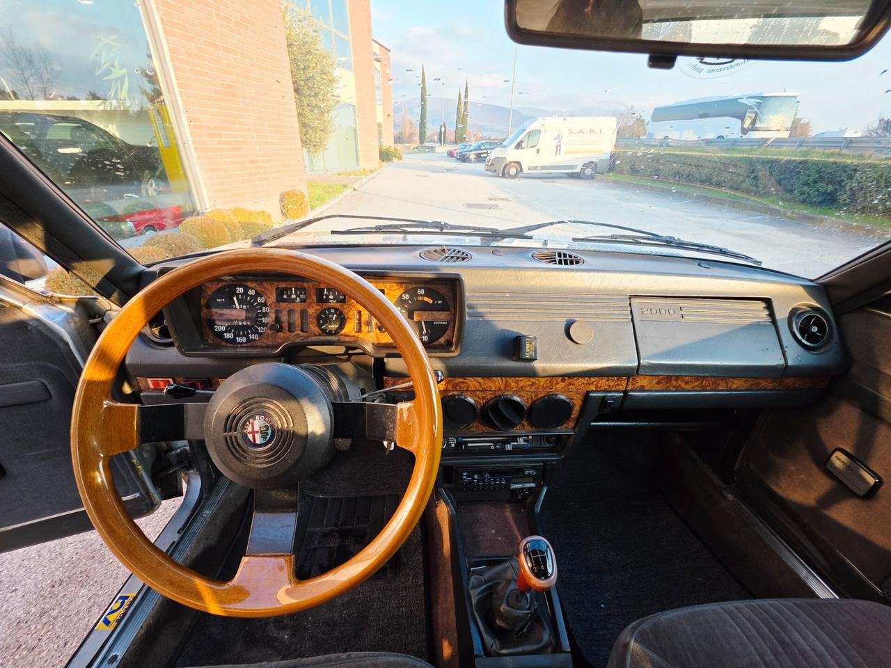Alfa Romeo Alfetta 2000 quadrifoglio oro