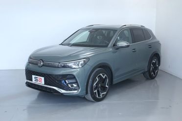 VOLKSWAGEN Tiguan 2.0 TDI 150 CV DSG R-Line IQ.light LED performance