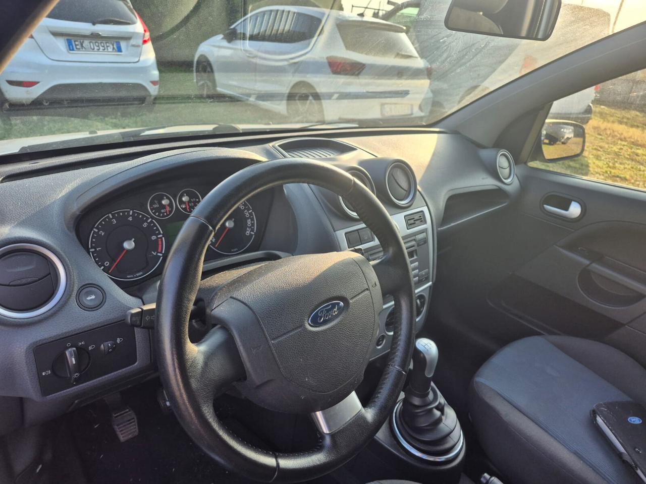 Ford Fiesta 1.2 SOLO 77.800KM