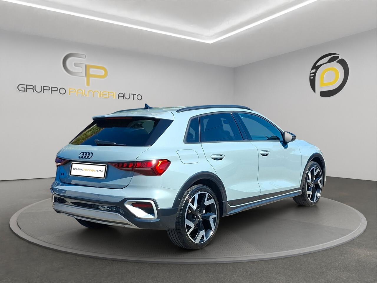 Audi A3 allstreet 35 TDI S tronic Identity Contrast