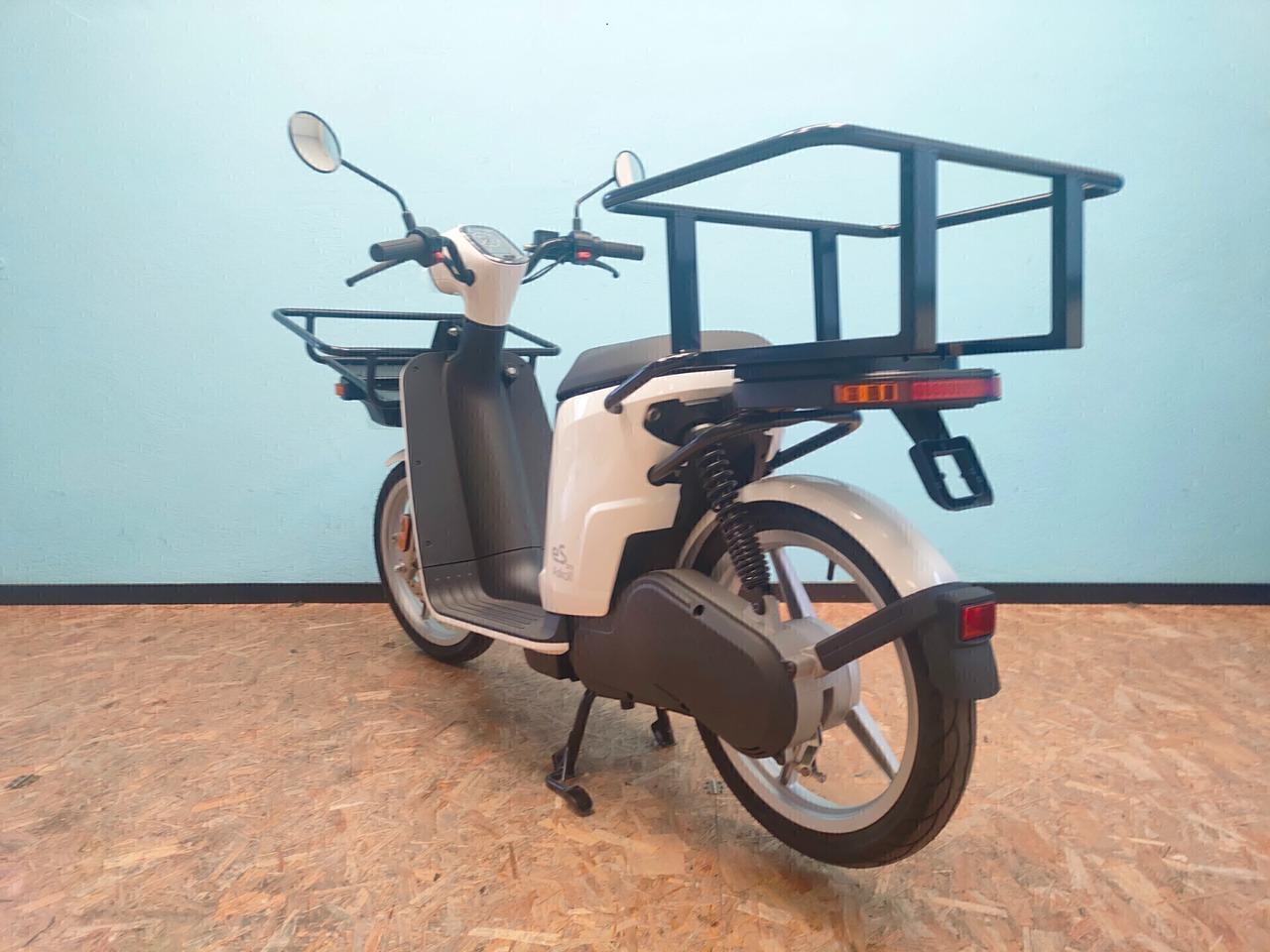 Askoll ES pro K2 45: ideale per il tuo delivery