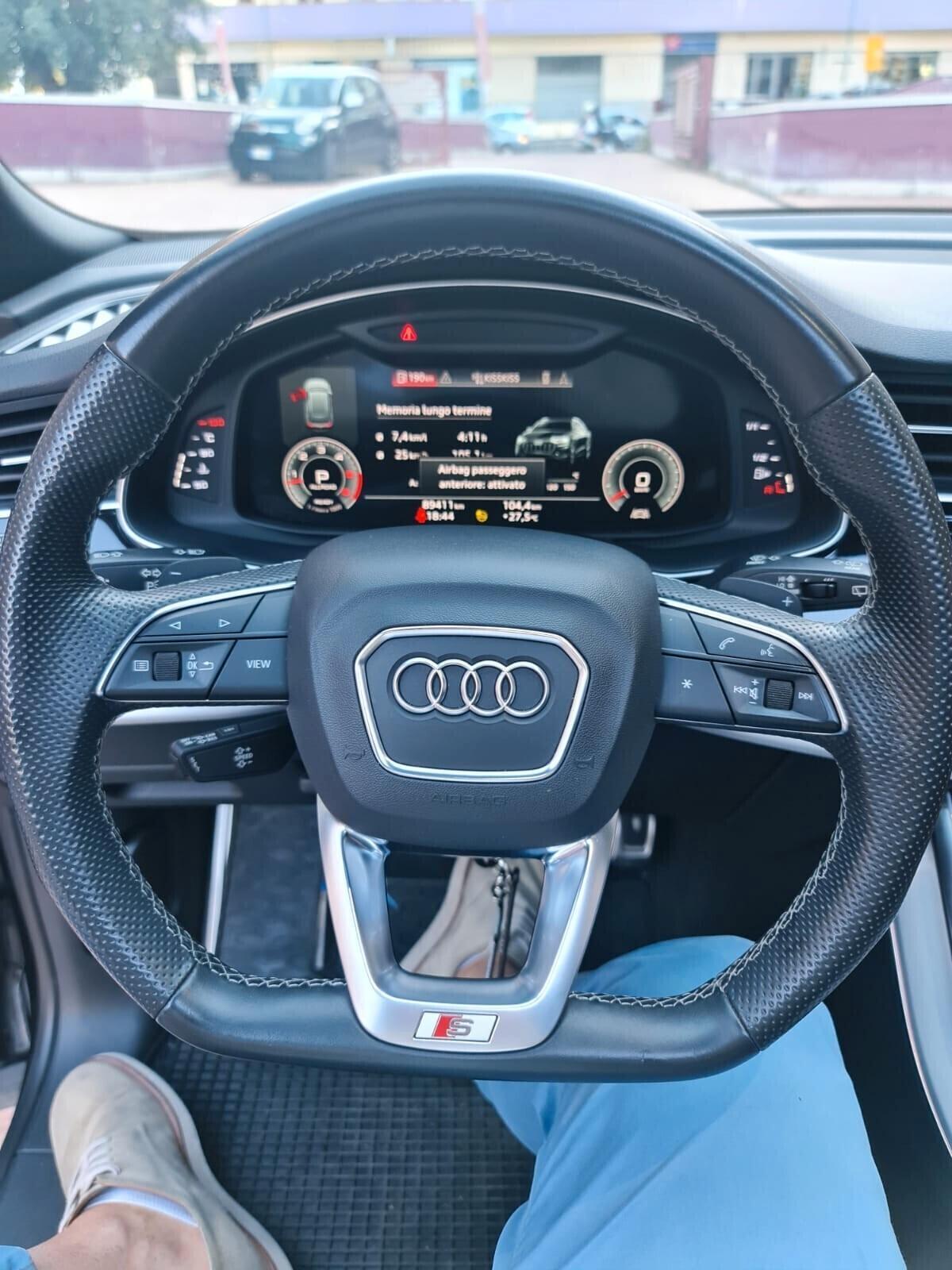 Audi Q8 45 TDI quattro tiptronic s line