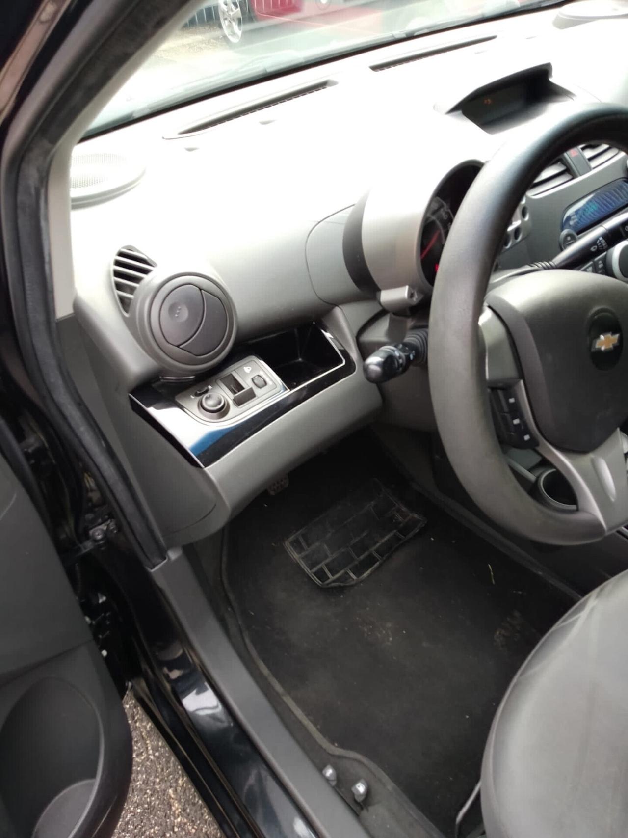 Chevrolet Spark 1.2 LT