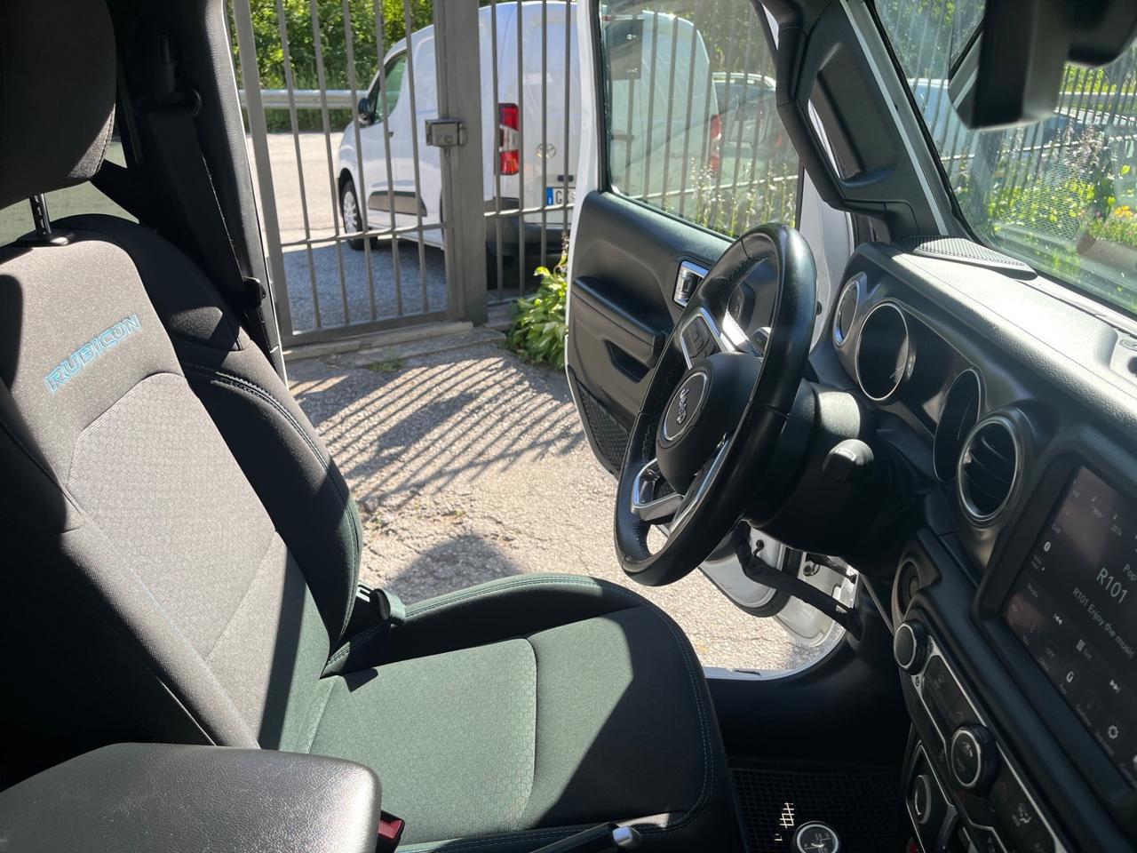 Jeep Wrangler 4xe Rubicon rock’s