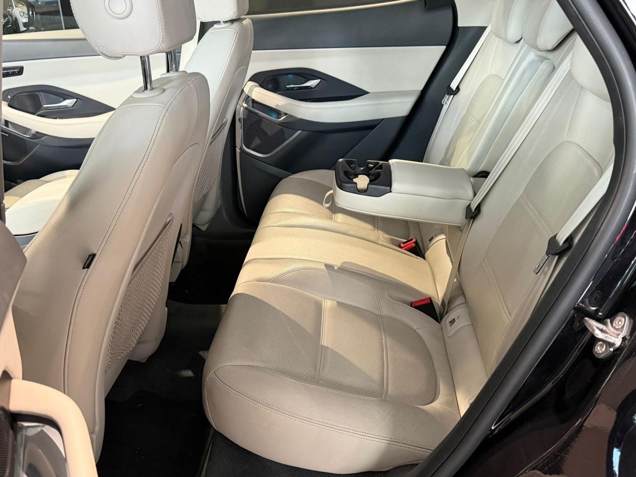 Jaguar E-Pace 2.0D 150 CV AWD aut. R-Dynamic HSE