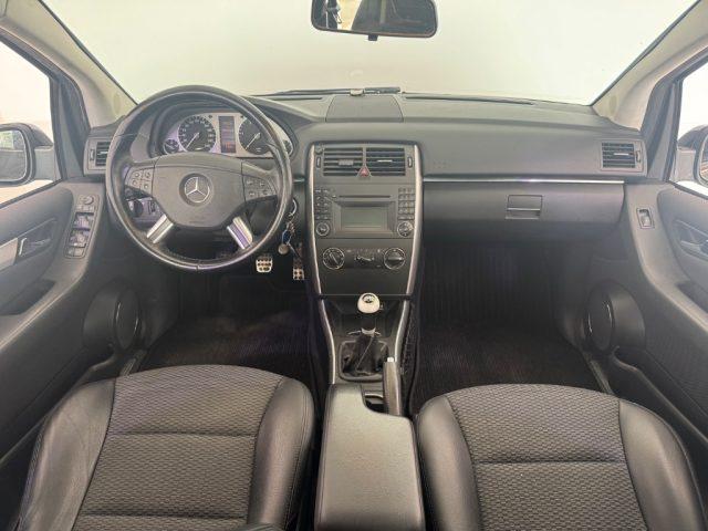 MERCEDES-BENZ B 180 CDI Executive