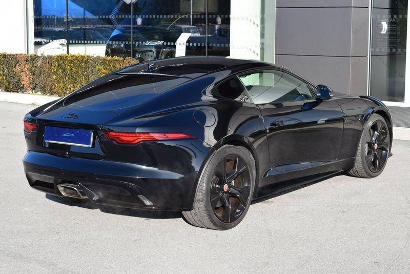 Jaguar F-Type 2.0 aut. Coupé R-Dynamic BLACK