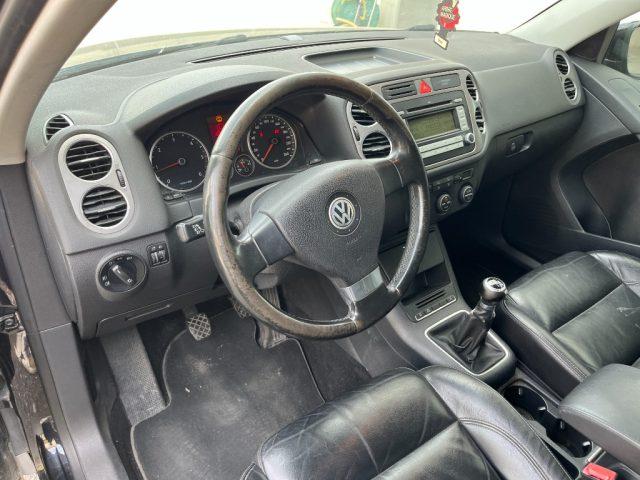 VOLKSWAGEN Tiguan 2.0 16V TDI DPF Track & Field 4 MOTION INT. PELLE
