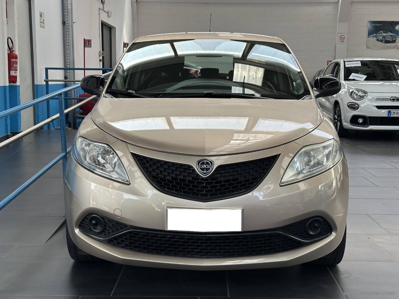 LANCIA Ypsilon 1.2 69 CV 5p. S&S Gold