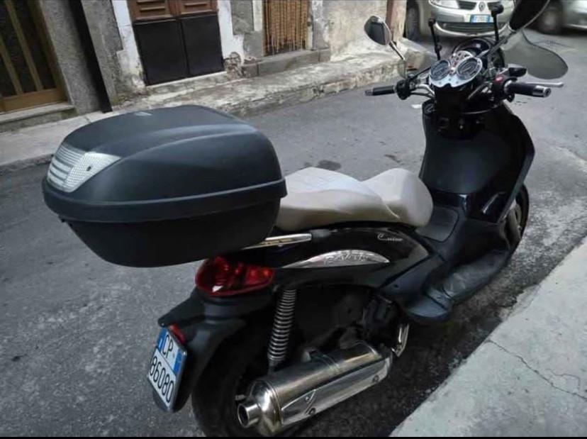 Piaggio Beverly Cruiser 500