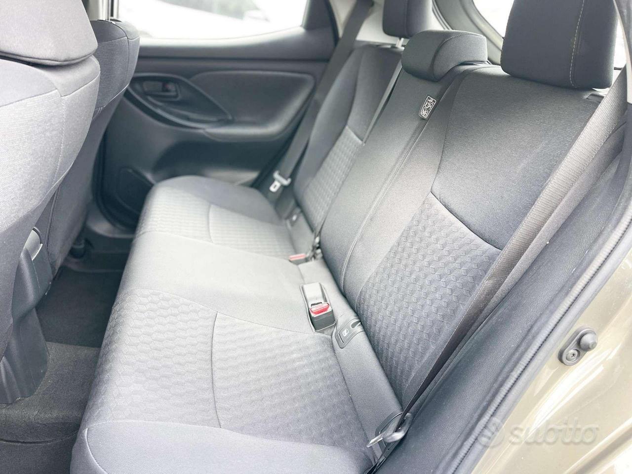 Toyota Yaris 1.5 Hybrid 92CV E6 Neo - 2020
