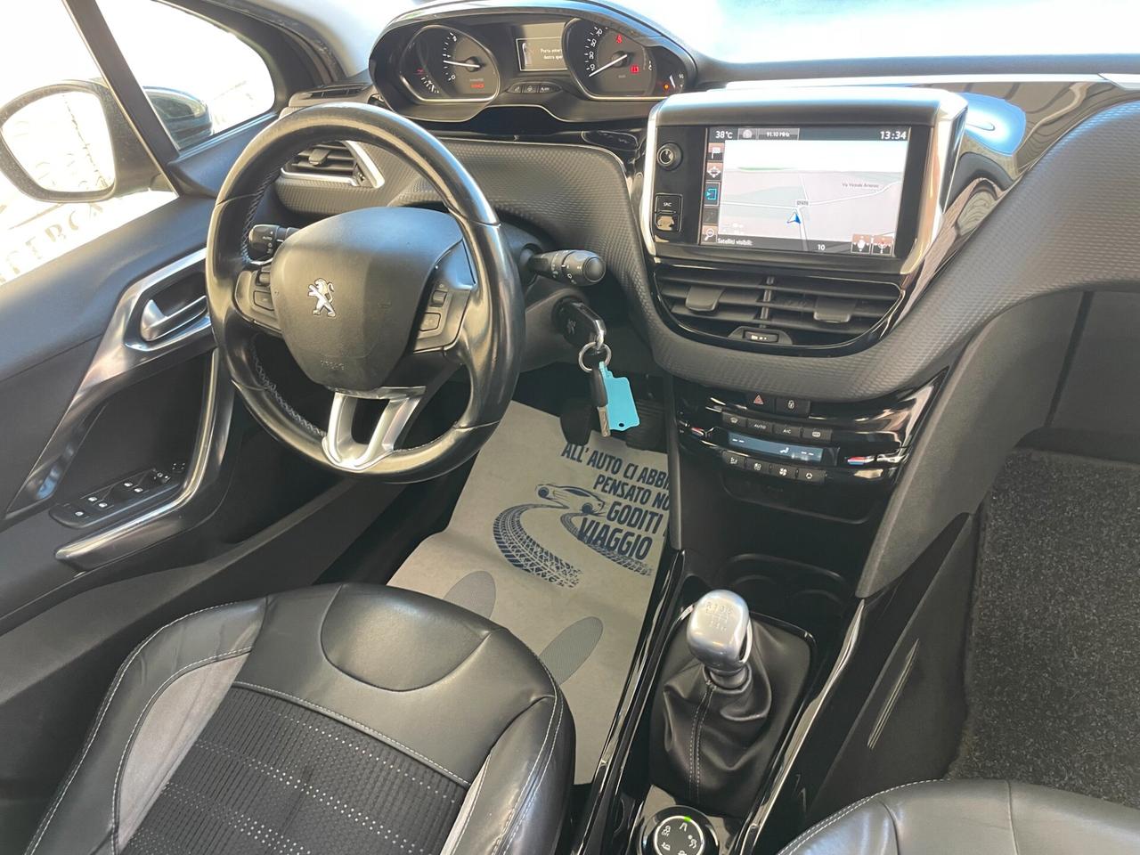 Peugeot 2008 BlueHDi 120 S&S Crossway