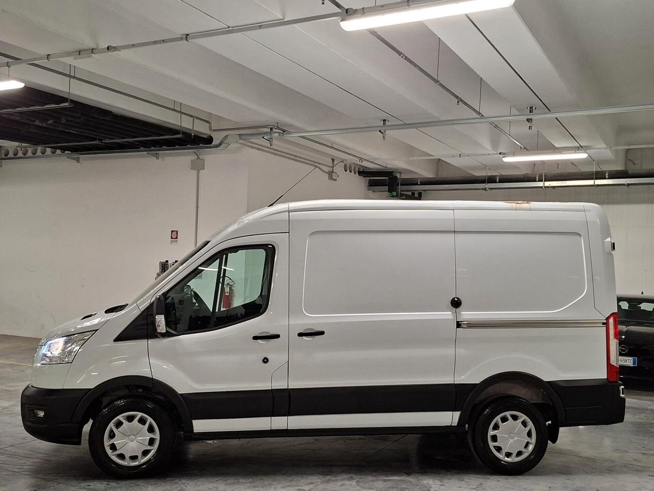 Ford Transit 350 2.0 TDCi EcoBlue Trend L2H2 Automatico