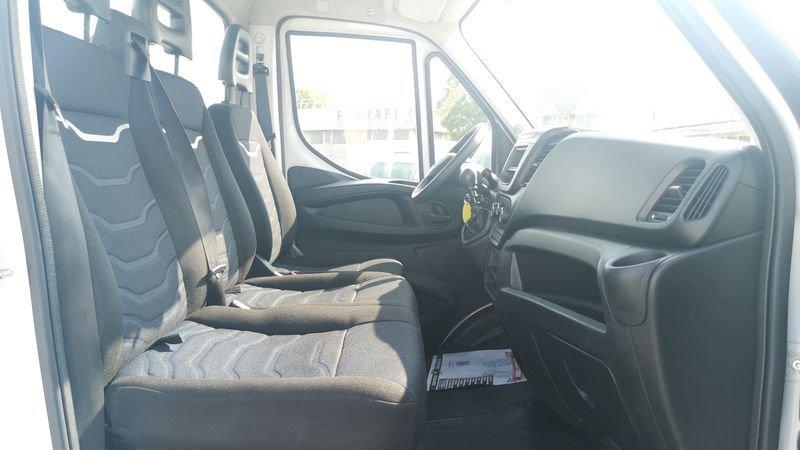 Iveco Daily 35C14 BTor 2.3 HPT PL Cassone con Gru Fassi