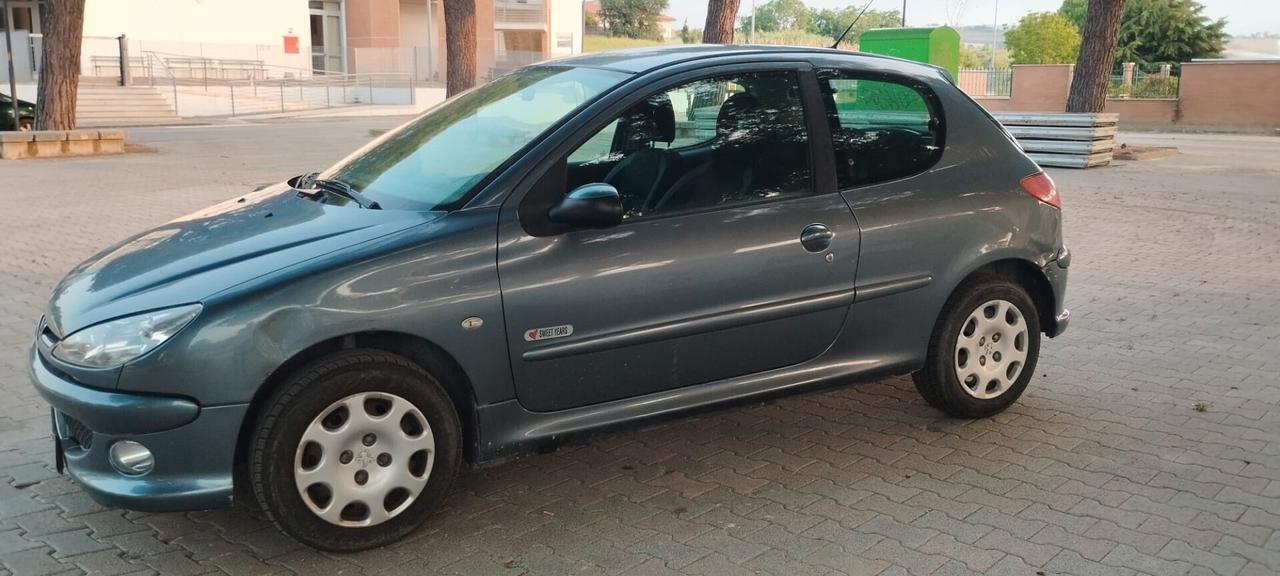 Peugeot 206 1.4 3p. Sweet Years