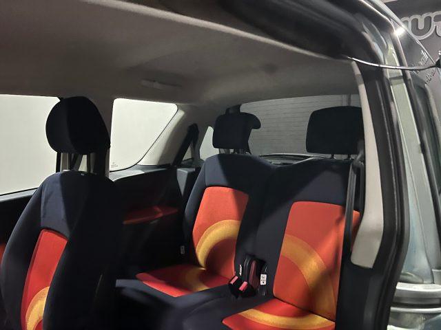 PEUGEOT 1007 1.6 HDi Sporty