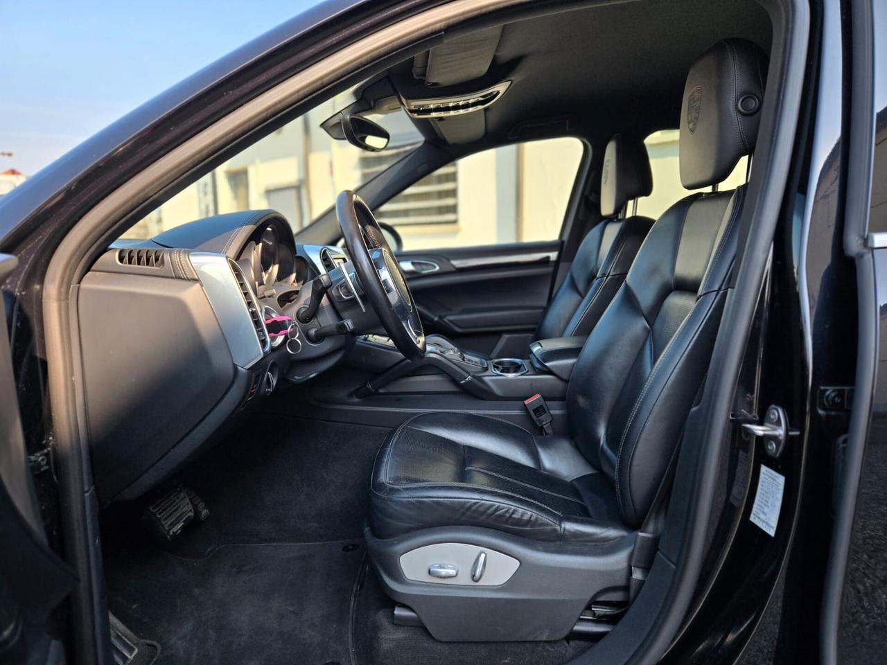 Porsche cayenne 3.0 V6 TDI platinum edition