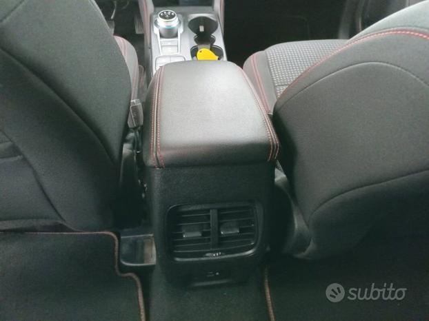 Ford Kuga 2.5 full hybrid ST-Line 190cv