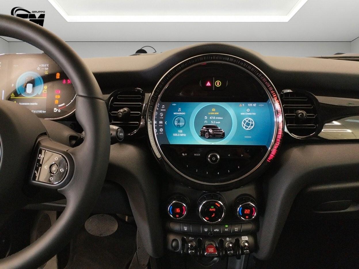 Mini 1.5 Cooper Essential