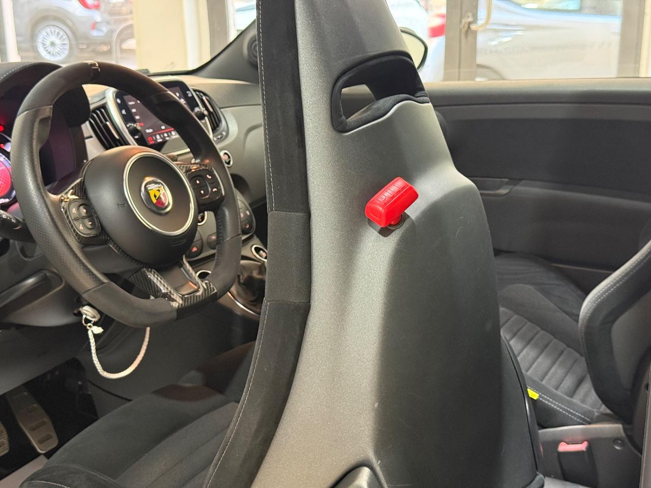 Abarth 595 1.4 Turbo T-Jet 180 CV Competizione
