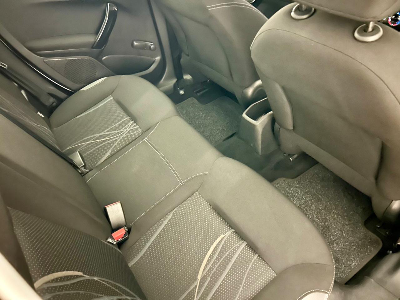 Peugeot 208 PureTech 82 5 porte Allure