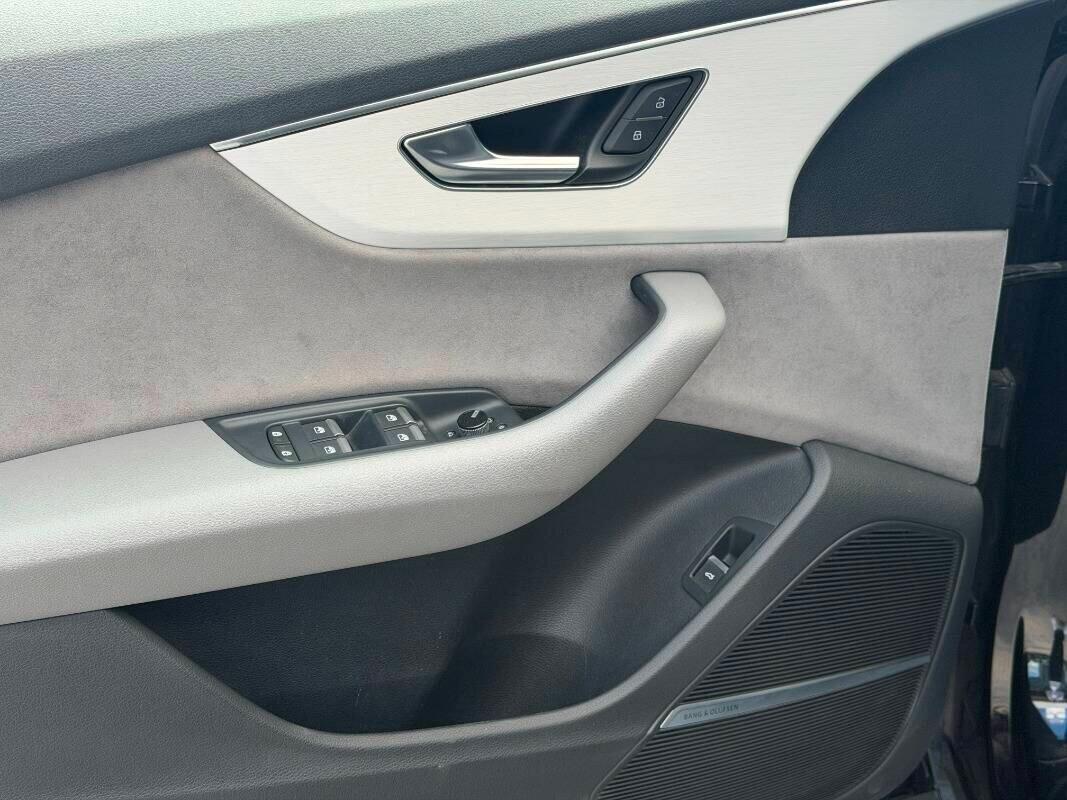 Audi Q8 50 TDI 286 CV quattro tiptronic