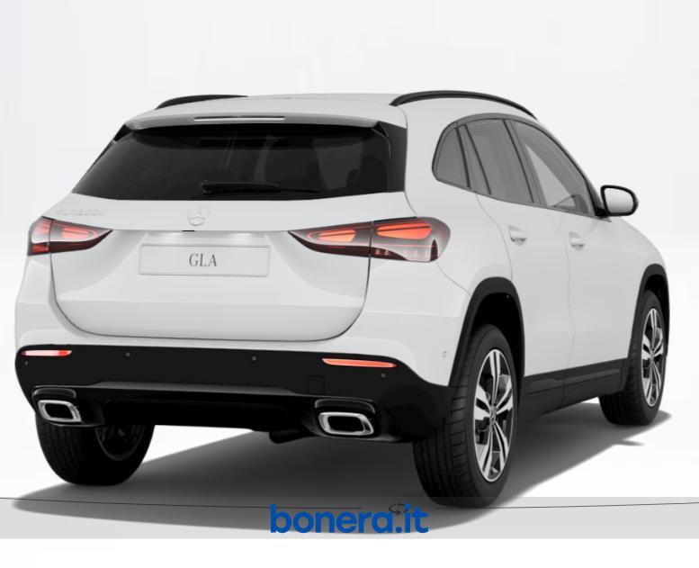 Mercedes GLA 200 200 D Progressive Extra 8G-DCT