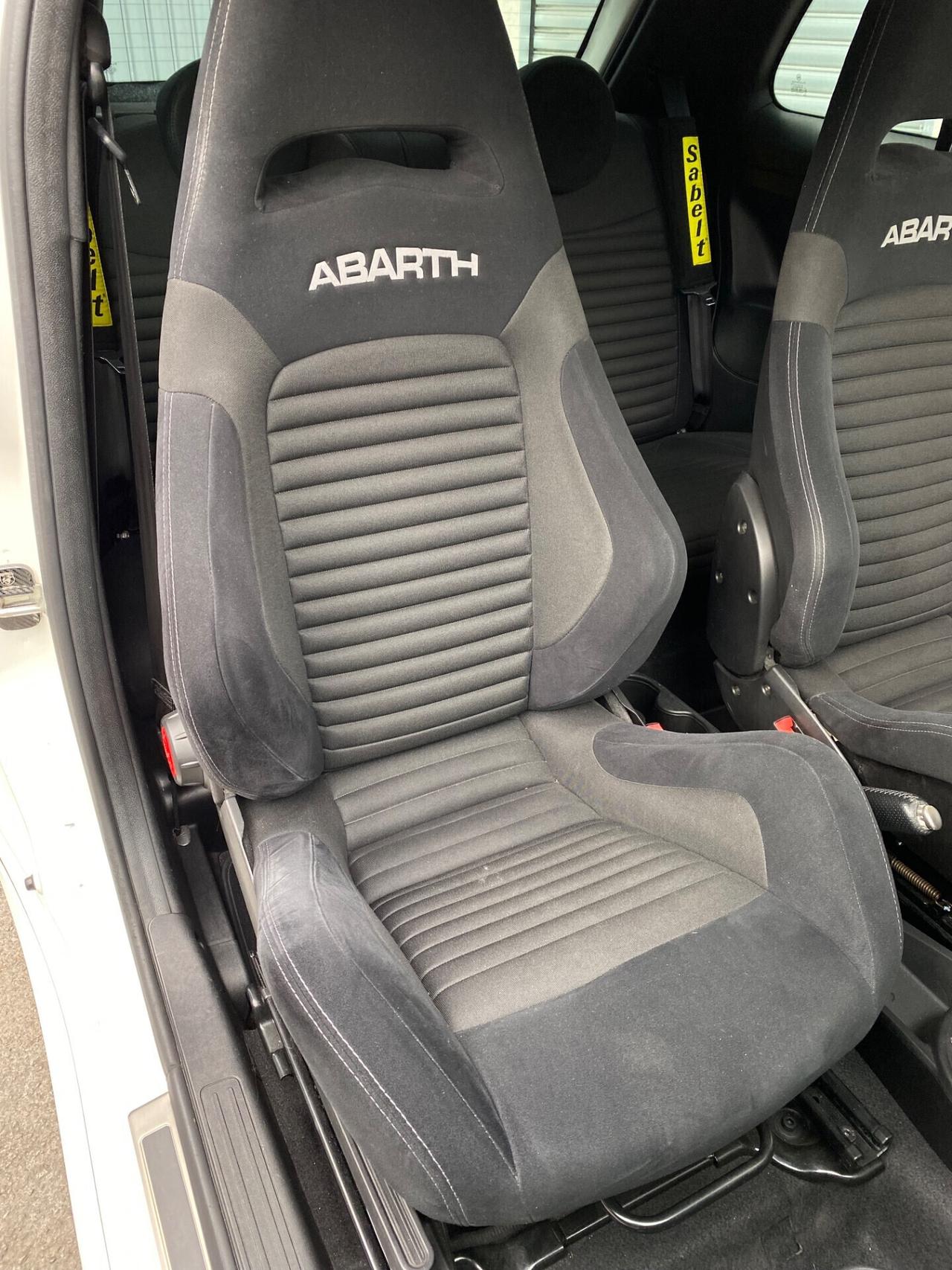 Abarth 595 1.4 Turbo T-Jet 180cv Competizione