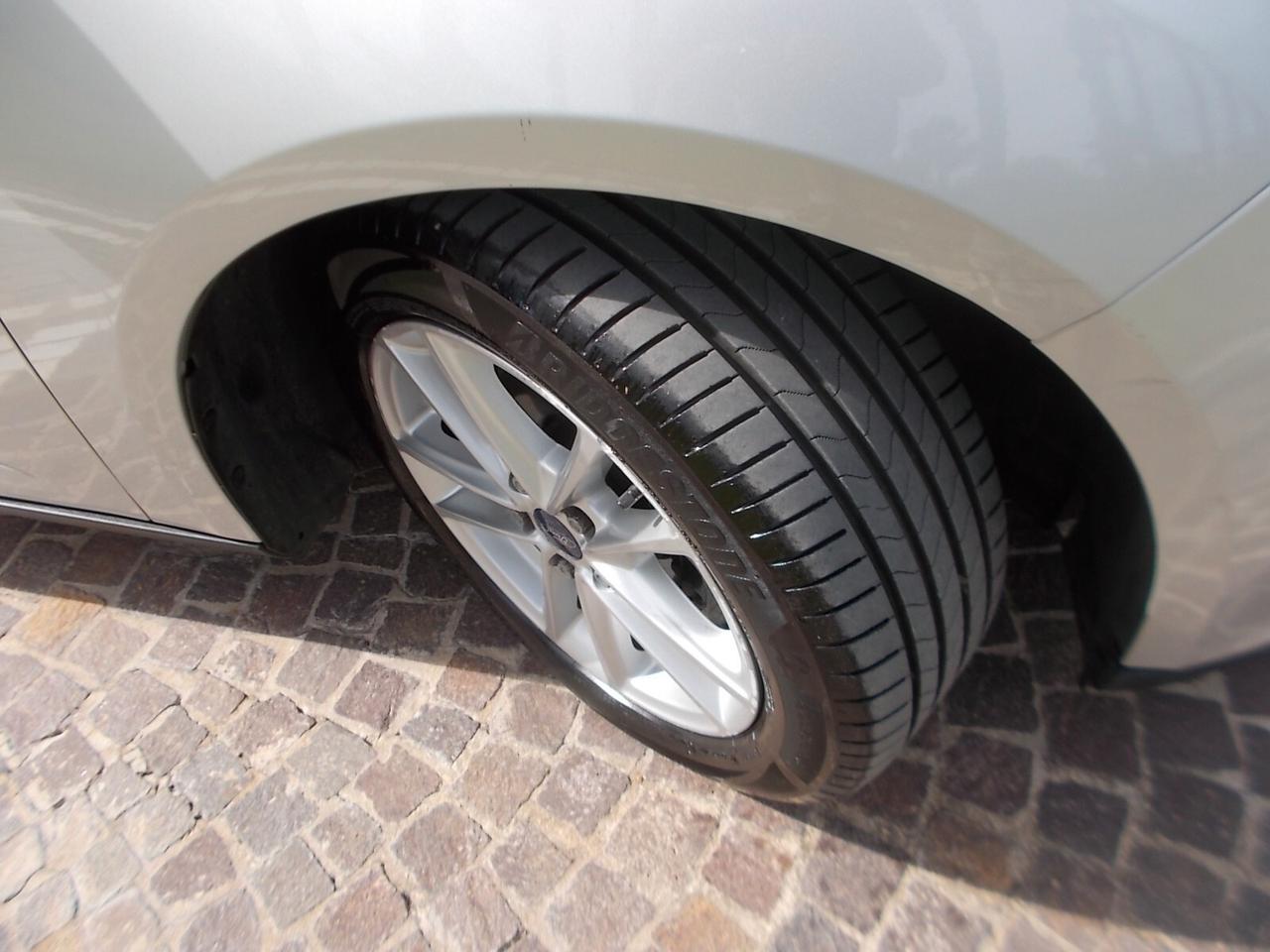 Ford Focus 1.5 TDCi 120cv FULL OPTIONAL