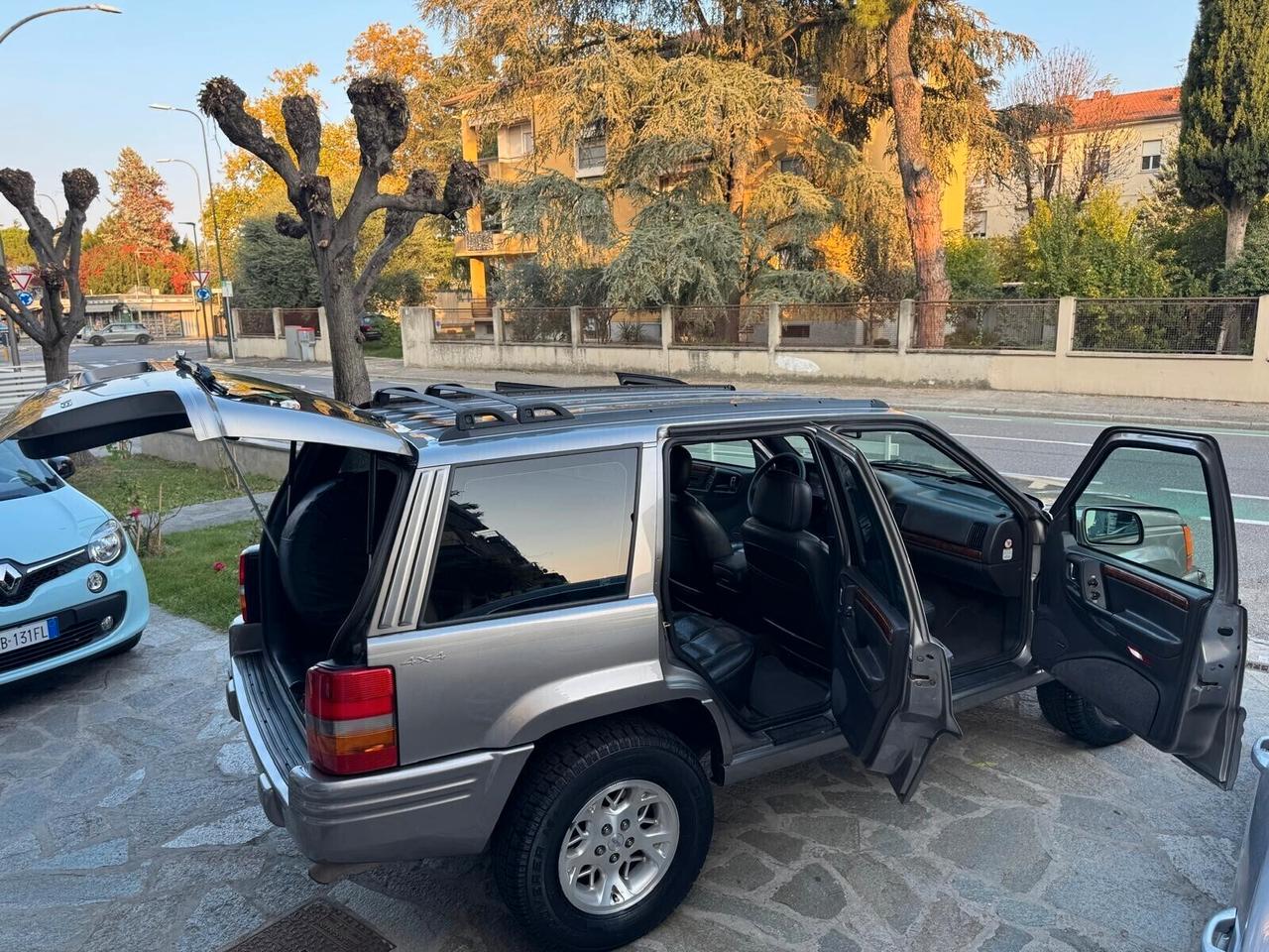 JEEP GRAND CHEROKEE 5.2 (EU) 4WD aut. QUADRA-TRAC LIMITED