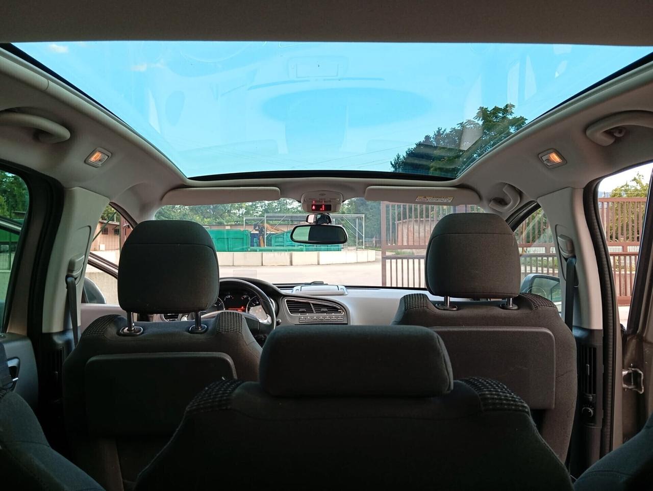 Peugeot 5008 "KM CERTIFICATI" 1.6HDI UNIPRO