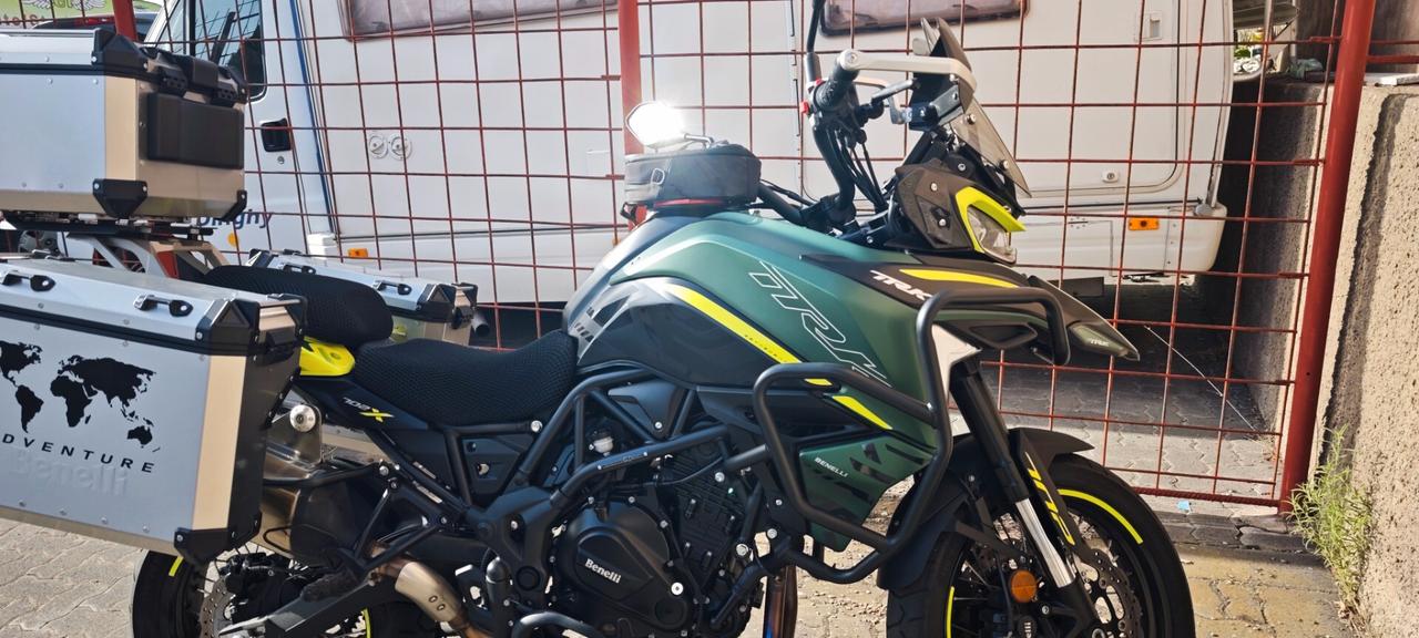 Benelli TRK 702 X