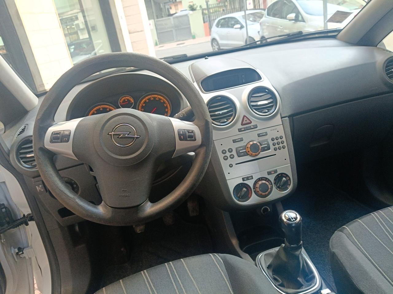 OPEL CORSA 1.2 GPL-NEOPATENTATI-Euro 3990