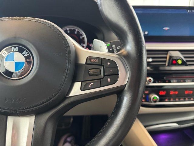 BMW 520 d xDrive Touring Msport //PELLE//20//LED//