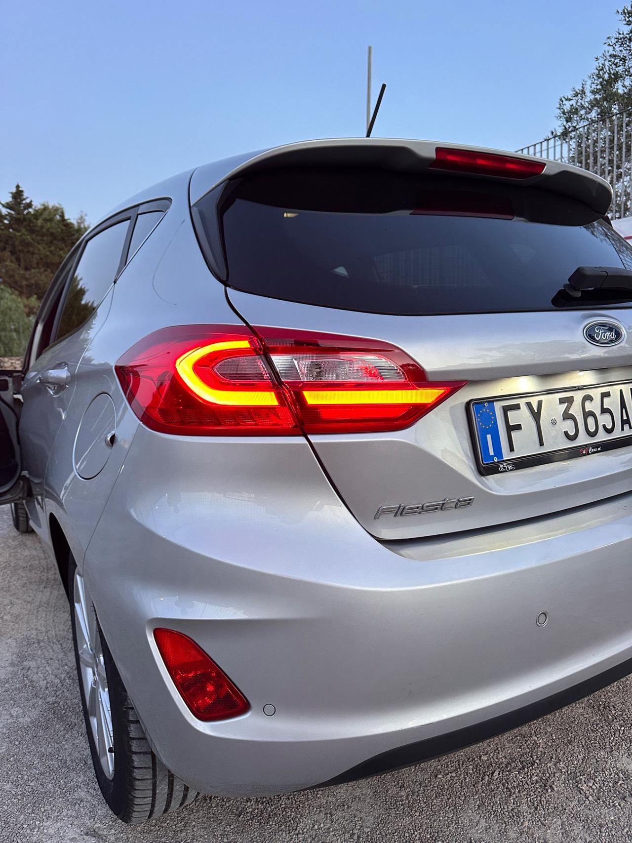 Ford Fiesta 1.1 75 CV GPL Titanium-2019 LED/16"