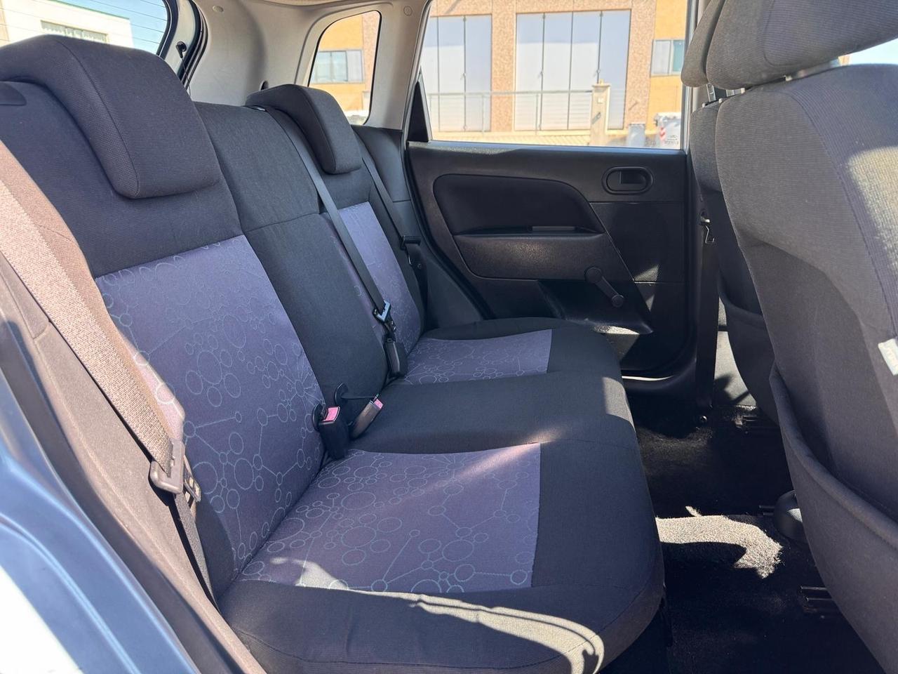 Ford Fiesta 1.2 16V 5p. Ghia km 144000