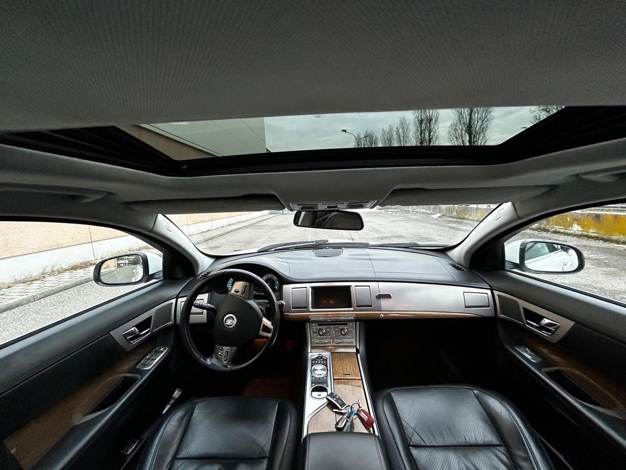Jaguar XF 3.0 DS V6 Premium Luxury