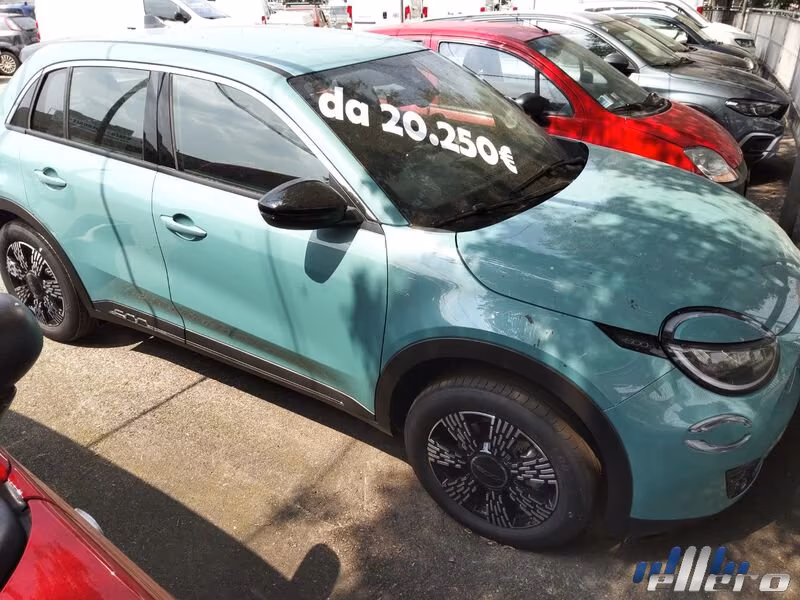 FIAT 600 Hybrid 1.2 Hybrid 110CV