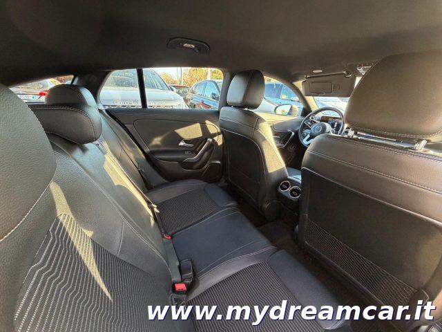 MERCEDES-BENZ CLA 200 d 150cv Automatic Shooting Brake Sport