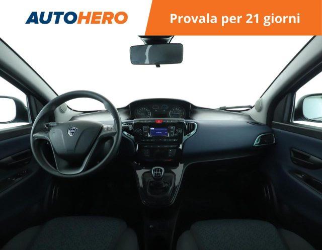 LANCIA Ypsilon 1.0 FireFly 5 porte S&S Hybrid Silver