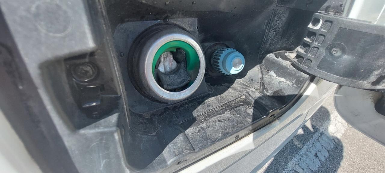 PANDA 900 METANO DI SERIE SCADENZA METANO NEL 2028 GOMME NUOVE X NEOPATENTATI