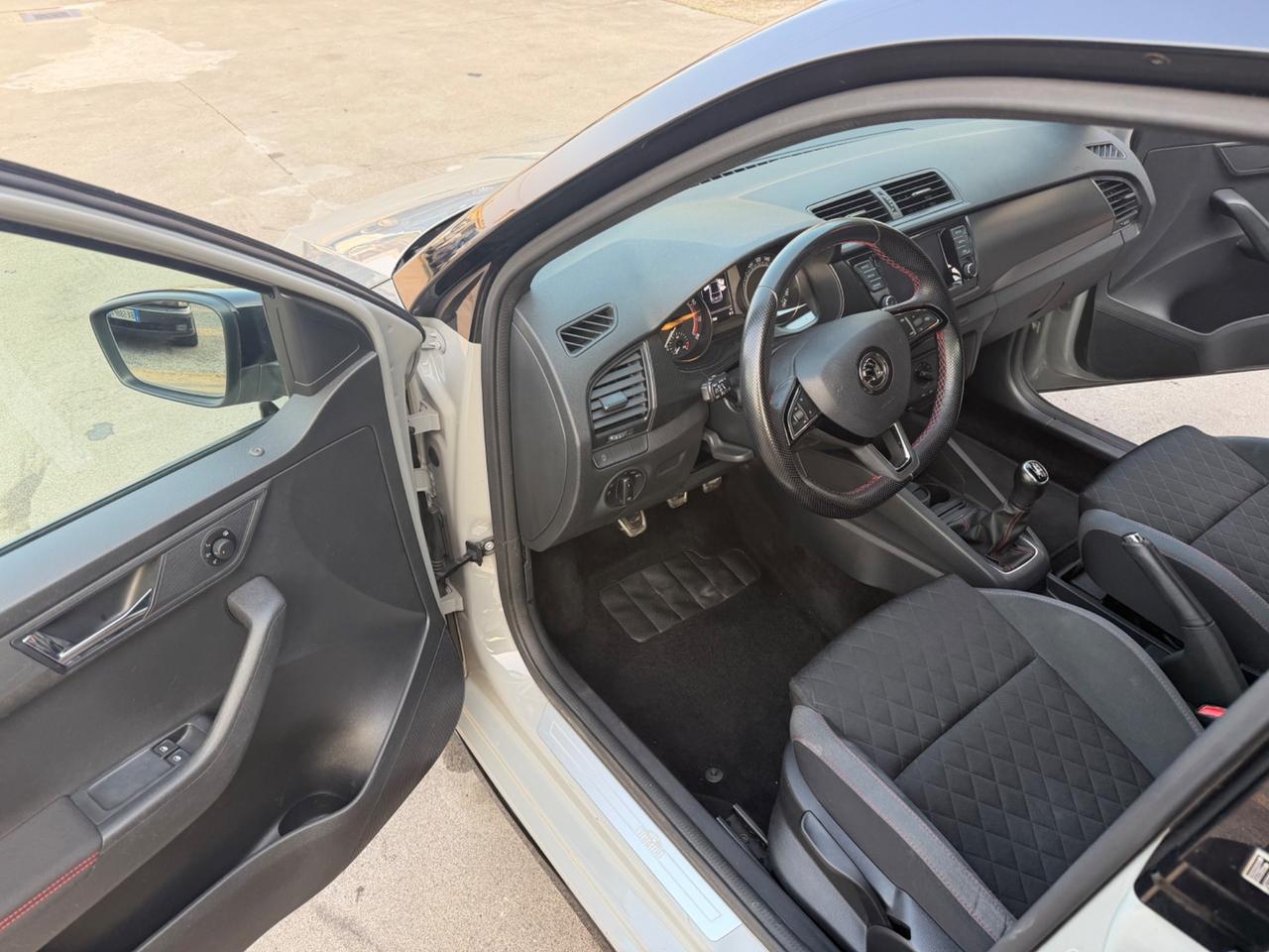 Skoda Fabia 1.0 TSI Twin Color Monte Carlo