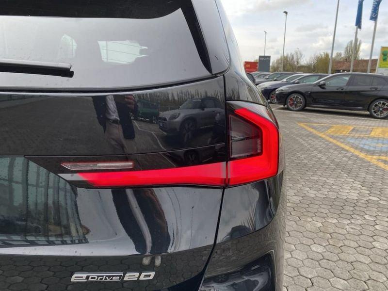 BMW iX1 eDrive20 Special Edition